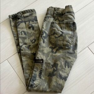 Gianni Bini Camouflage Cargo Pants